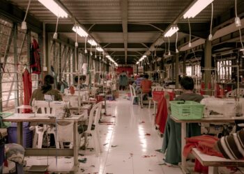 Careers in the Fashion Industry: How to Get Started