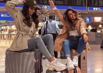 The Ultimate Guide to Traveling with Your Girl Squad: Tips and Tricks