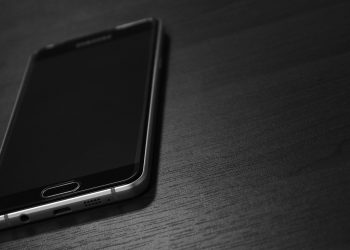 Introducing the Revolutionary Samsung Z Flip 5: A Foldable Phone Like No Other