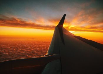 Flying High: The Ultimate Guide to Securing a Great Deal with Official-KLM