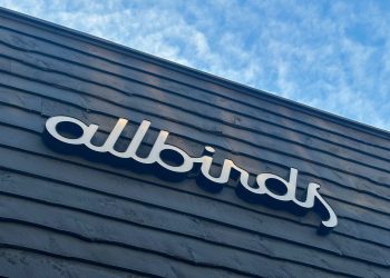 Step into Luxury: Unveiling Allbirds’ Collection of Comfortable Shoes for Men