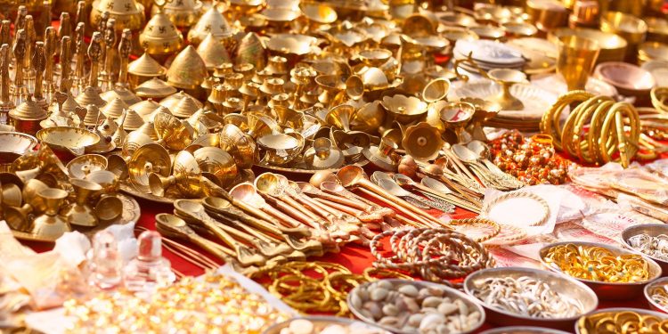 Shop in Confidence: Unveiling High-Quality Women’s Accessories from Official-Morana