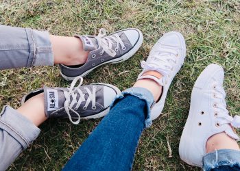 Find Your Perfect Fit: Shop for Luxurious and Supportive Footwear from Official-AloYoga