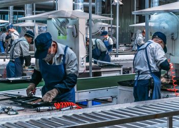 Stay Ahead of the Game with Official-Identifix’s Genuine OEM Service and Repair Info