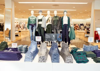 Unleash Your Personal Style with Official Gap’s Newest Collection