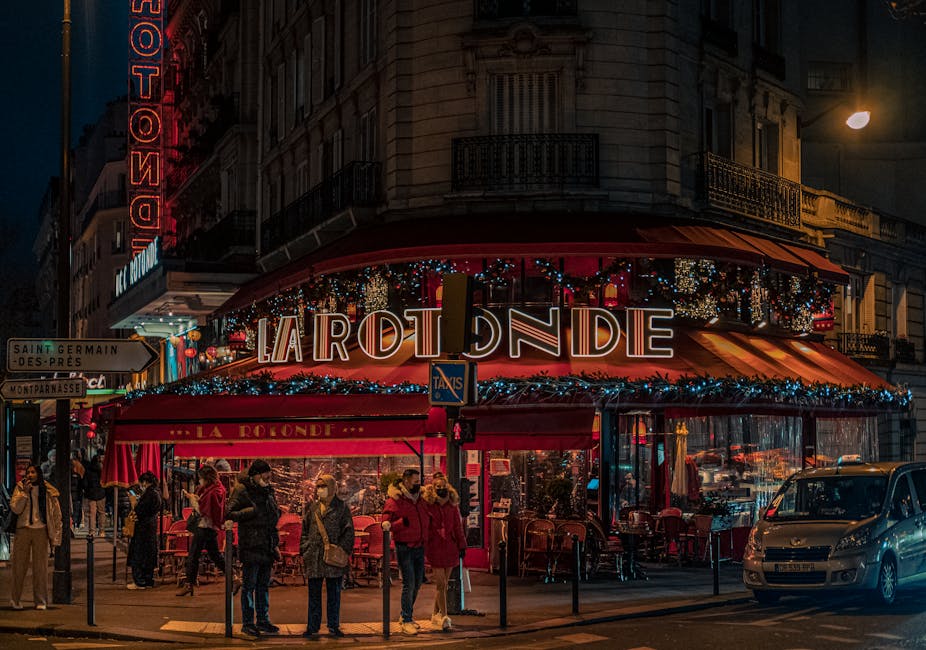 cafe terrace Saint Germain des Pres Paris