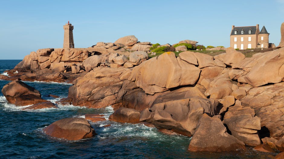Ploumanac'h pink granite coast Brittany hiking trail
