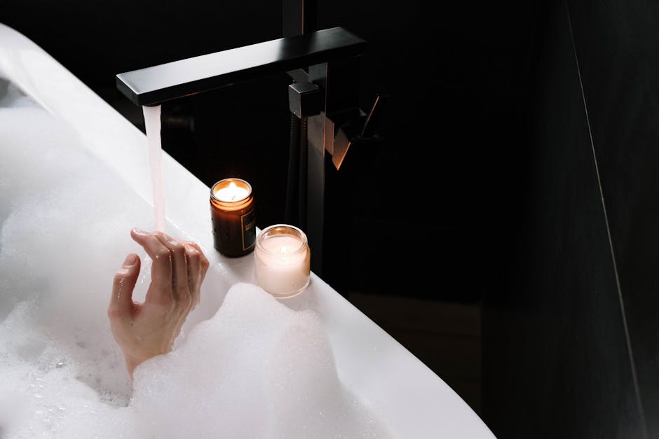 relaxing bath with candles French bathroom